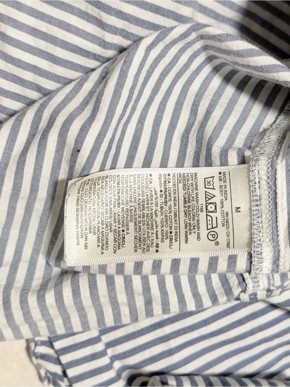 Old Navy The Boyfriend Shirt Blue White Striped Button-Down Top Size M - Picture 5 of 8
